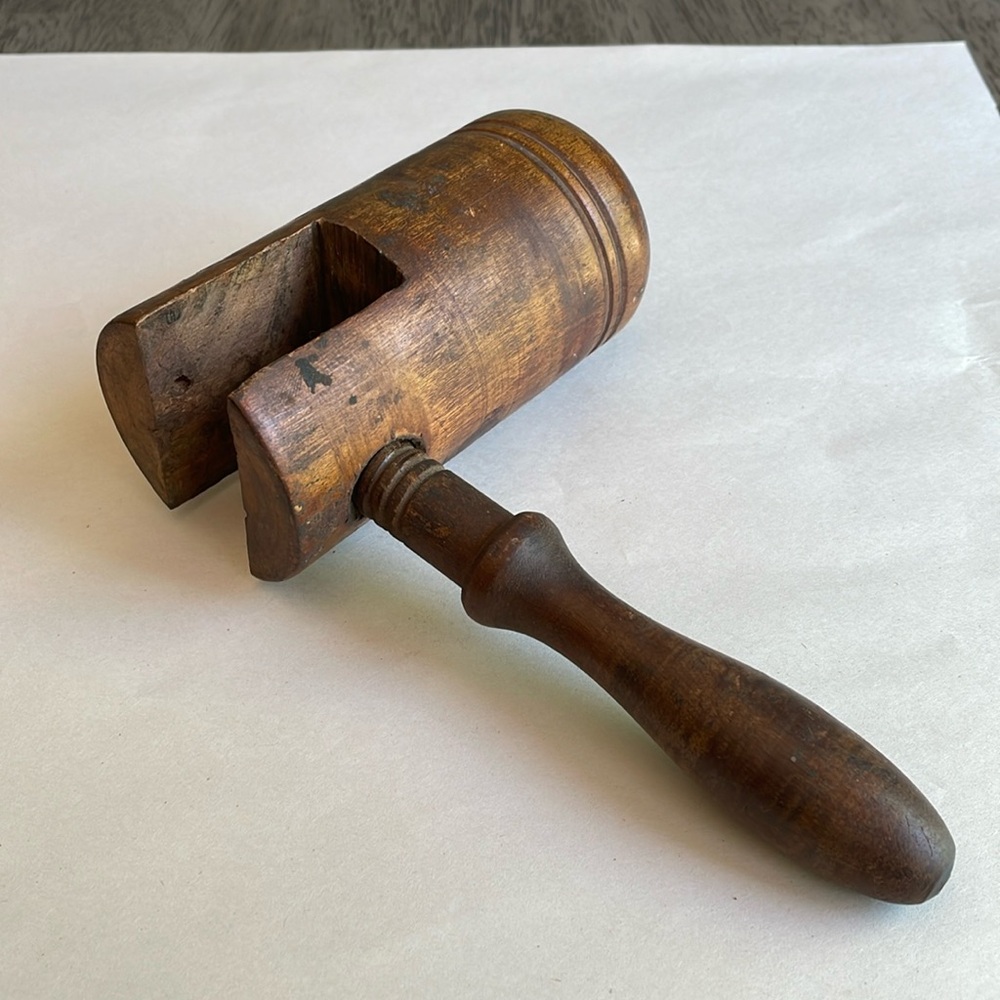Vintage  Primitive Wood Kitchen Tool - Screw Handle Crusher